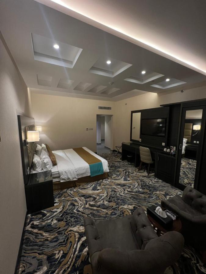 Y Platinum Hotel Médine Extérieur photo